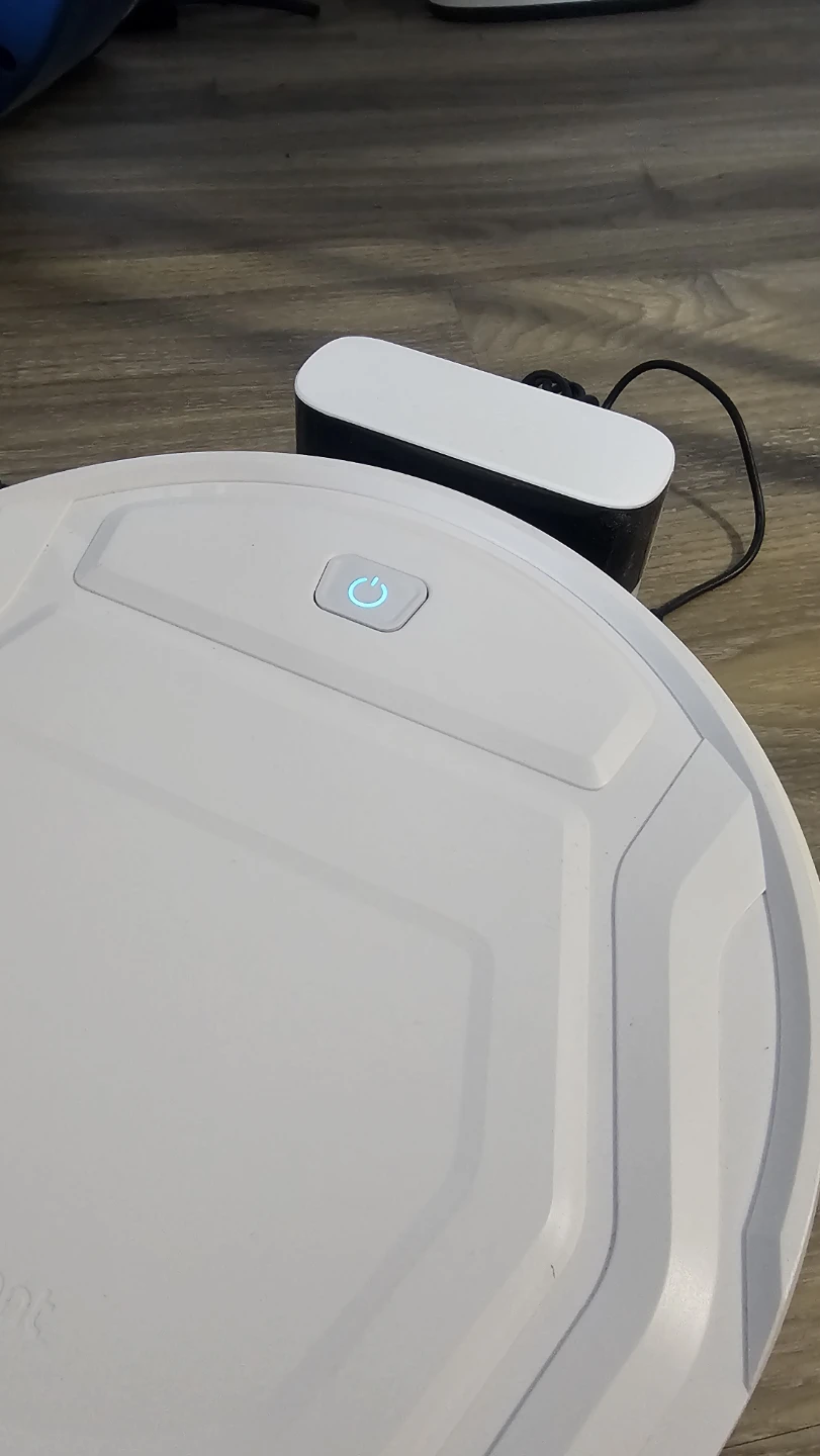 Lefant Robo Vacuum Cleaner (pickup ASAP) - photo 2