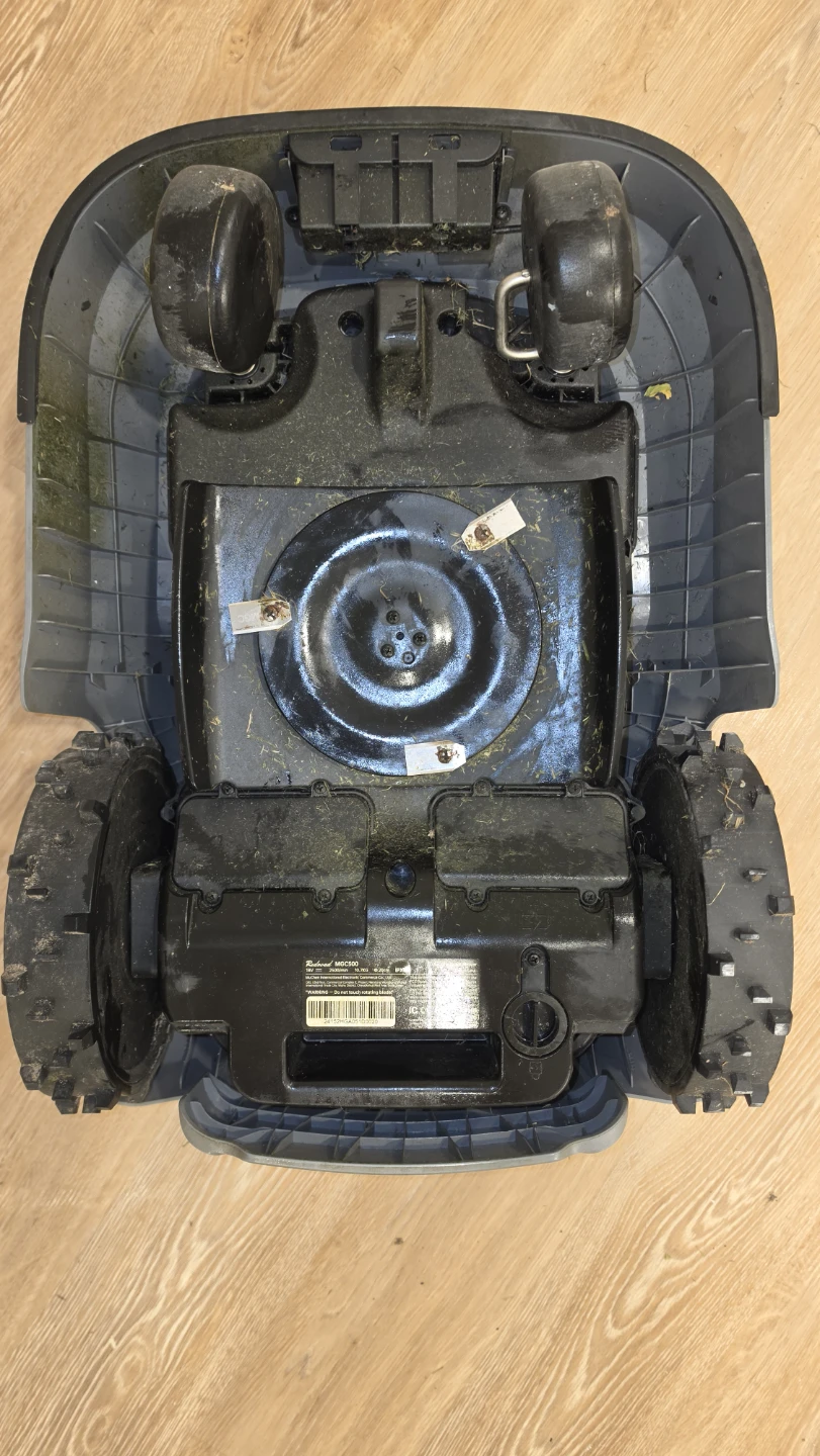 Redroad Robotic Lawn Mower MGC Series - photo 4