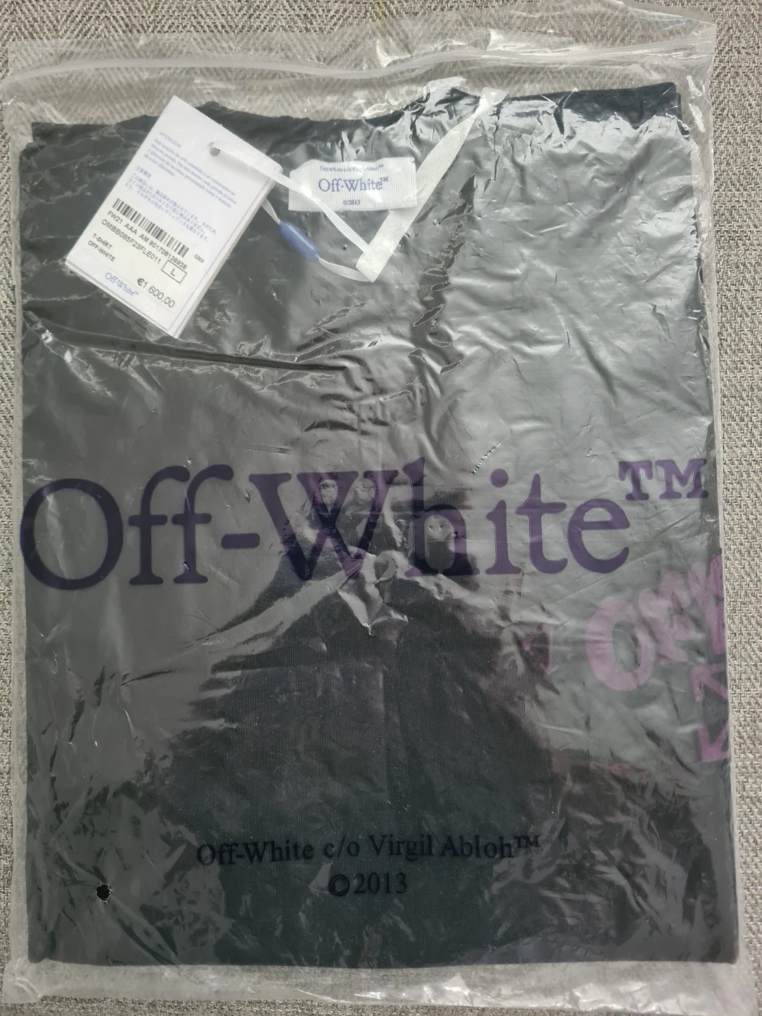 Off-White Black Teddy Bear Graphic T-Shirt - photo 3