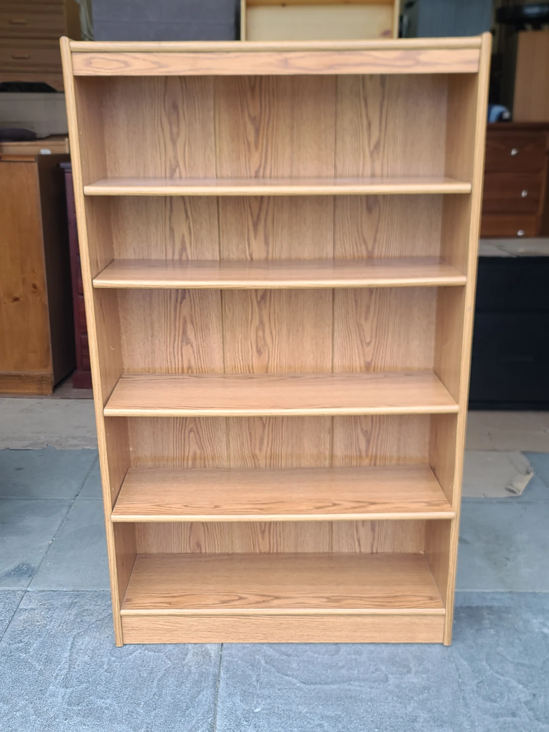 Oak Finish 5-Shelf Bookshelf