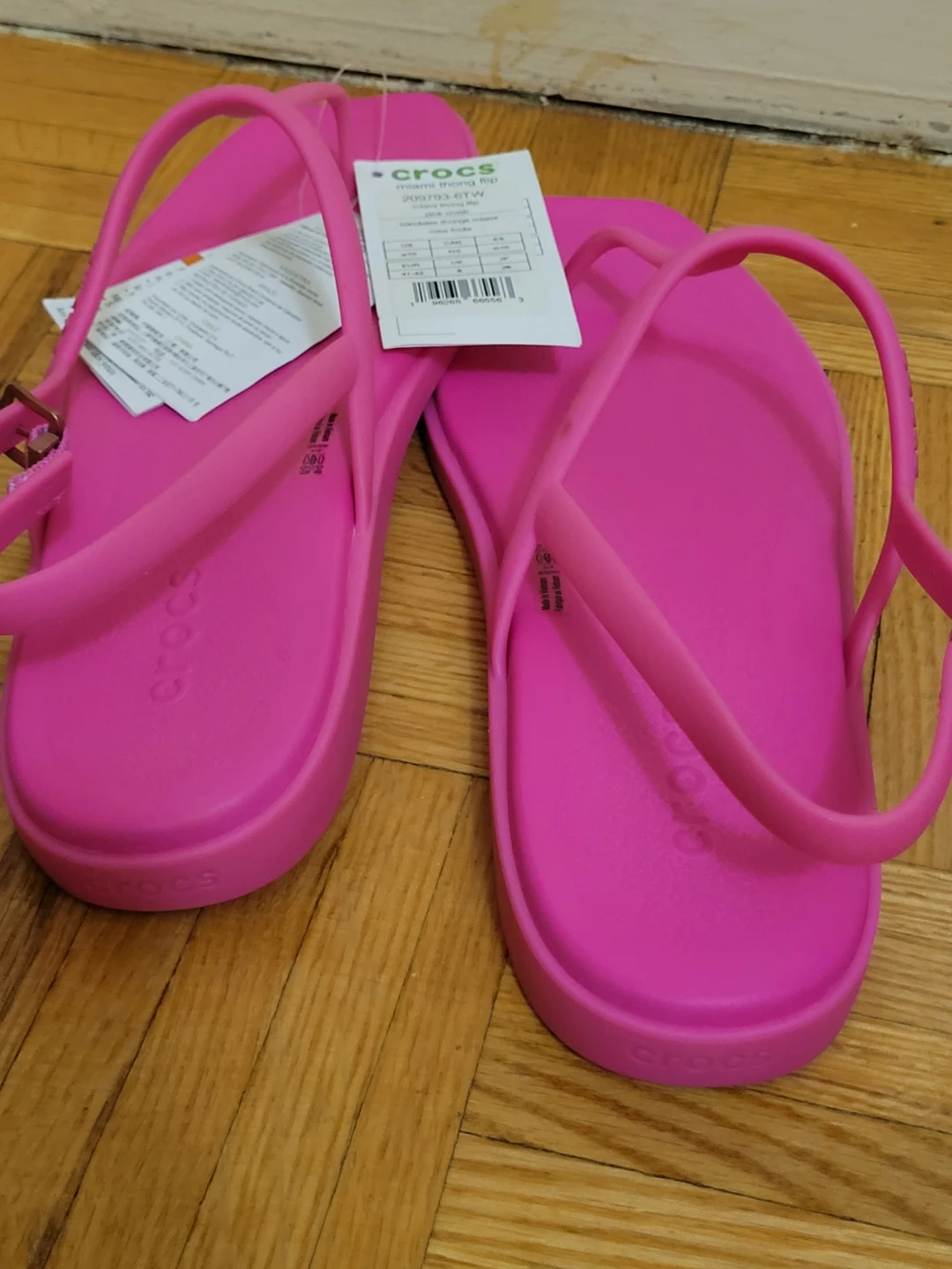 Crocs Miami Thong Sandals - Pink sz 10 - photo 2
