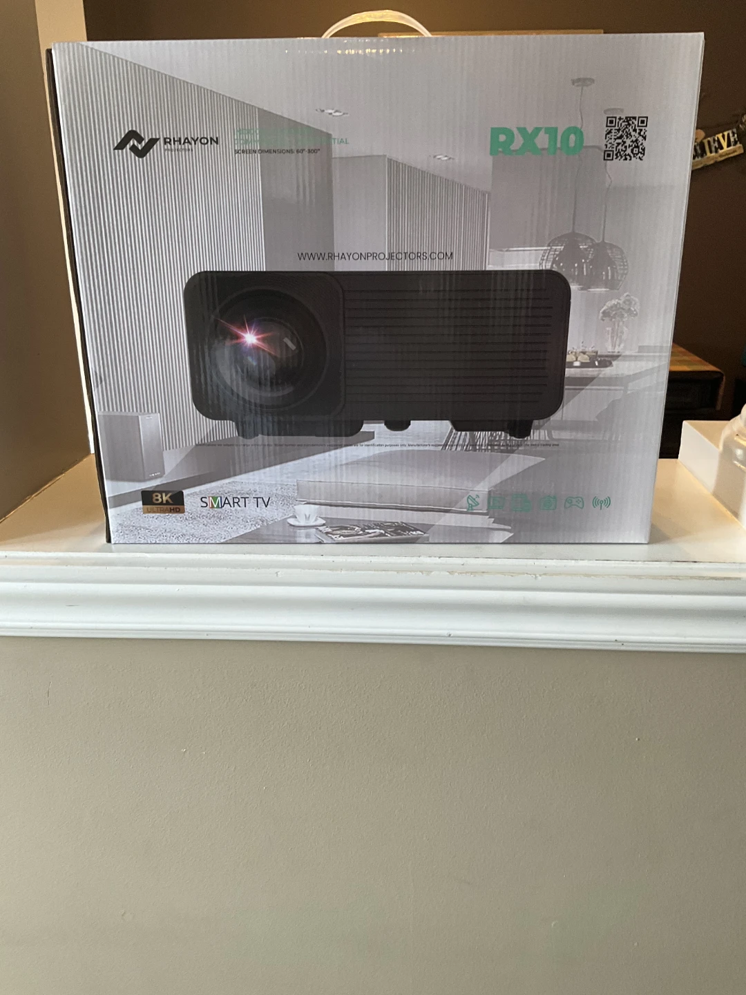 New 72 " 8k projection tv and speakers and iptv - photo 5