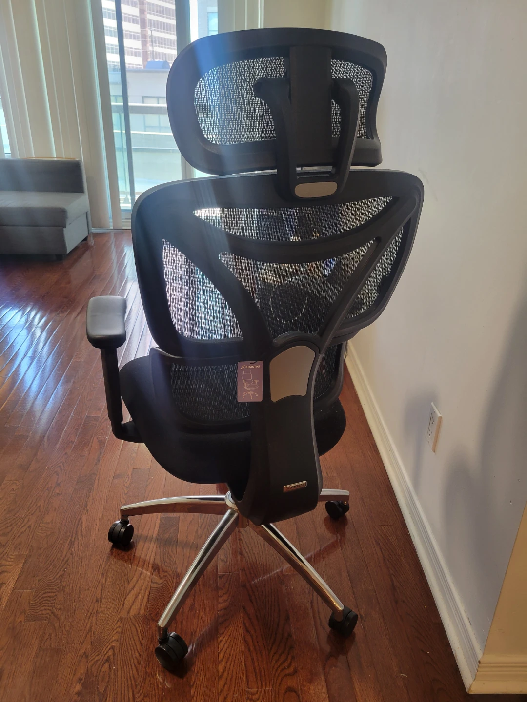 Ergonomic Mesh Office Chair - photo 4