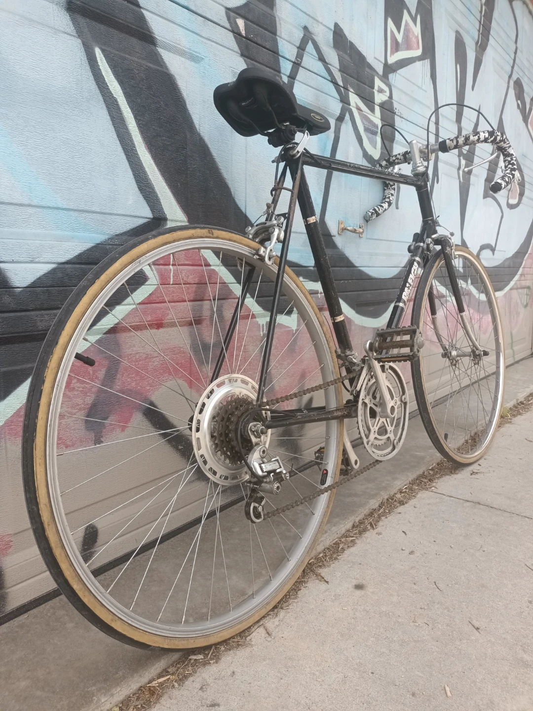 Raleigh Road Bike - photo 3
