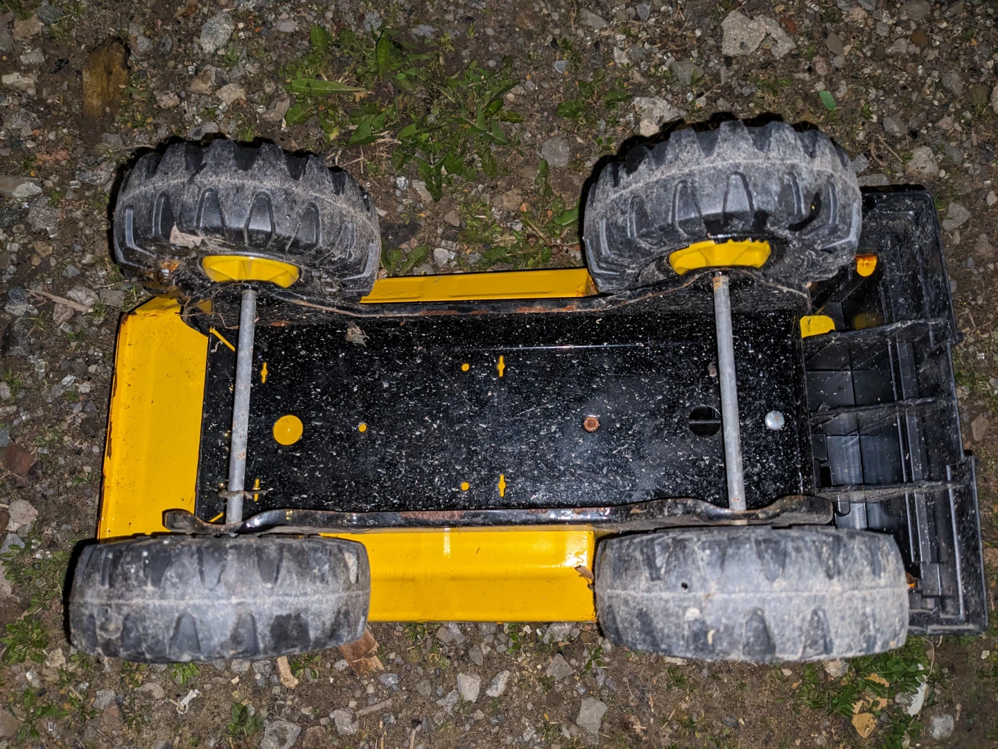 Tonka toy truck - photo 2