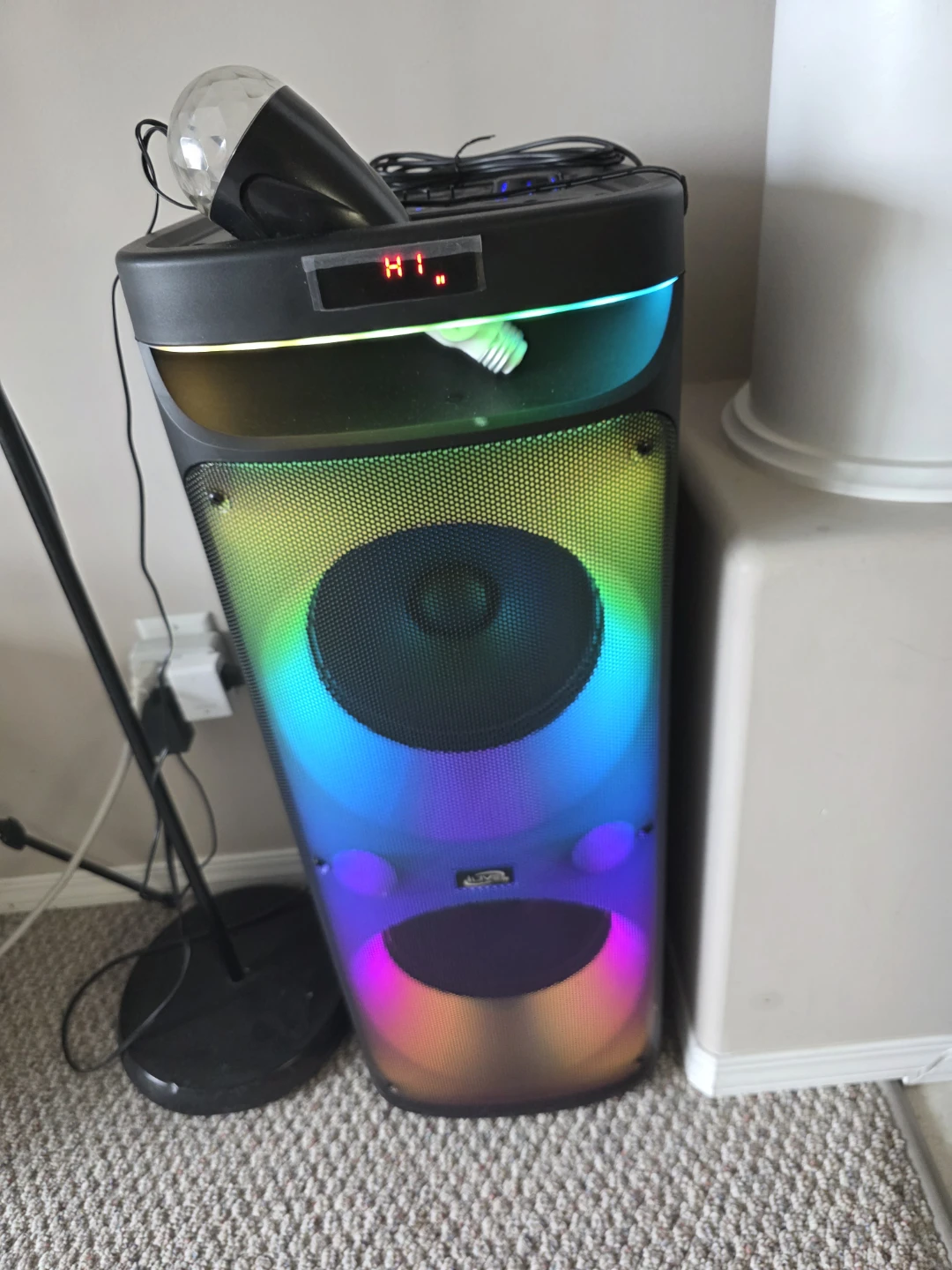 Bluetooth Speaker with Microphone and Lights