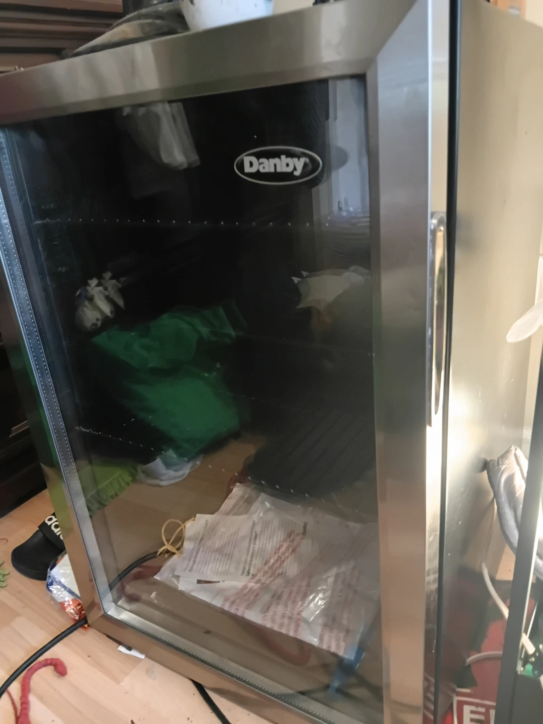 Danby Mini Fridge/Beverage Cooler