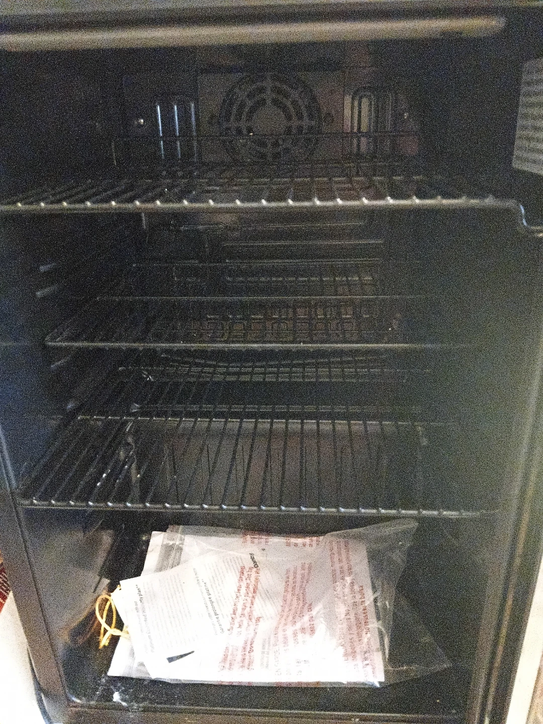 Danby Mini Fridge/Beverage Cooler - photo 2
