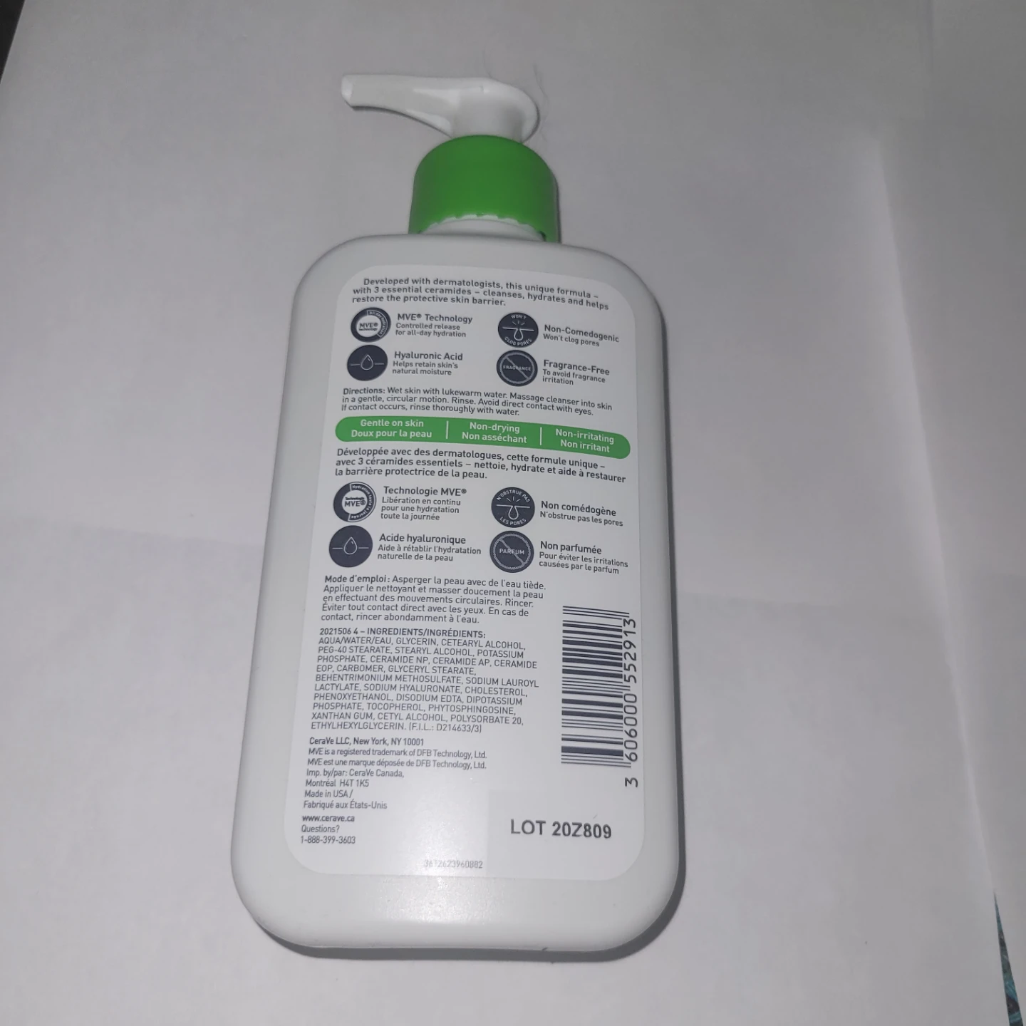 CeraVe Hydrating Cleanser for Normal to Dry Skin 237 mL - photo 2