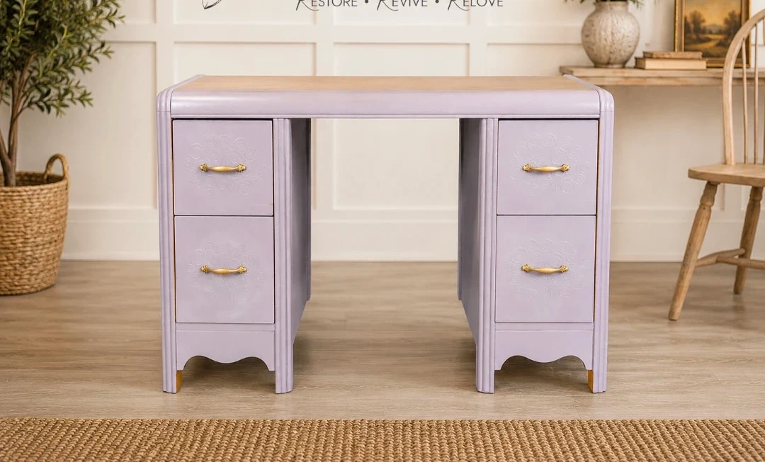 Vintage Lavender Desk/Vanity