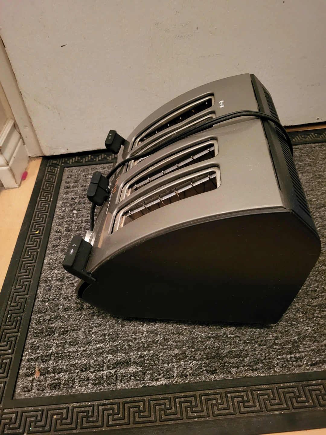 T-fal Avante High-Speed 4-Slice Toaster
