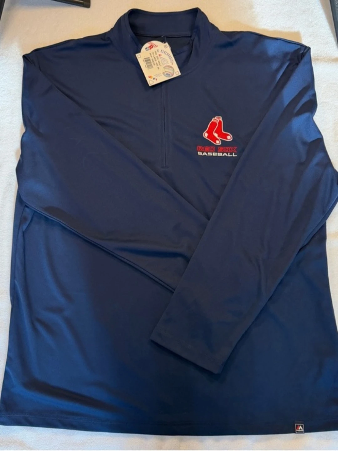 Men's Boston Red Sox 1/4 Zip Mock Pullover. BNWT 2XL
