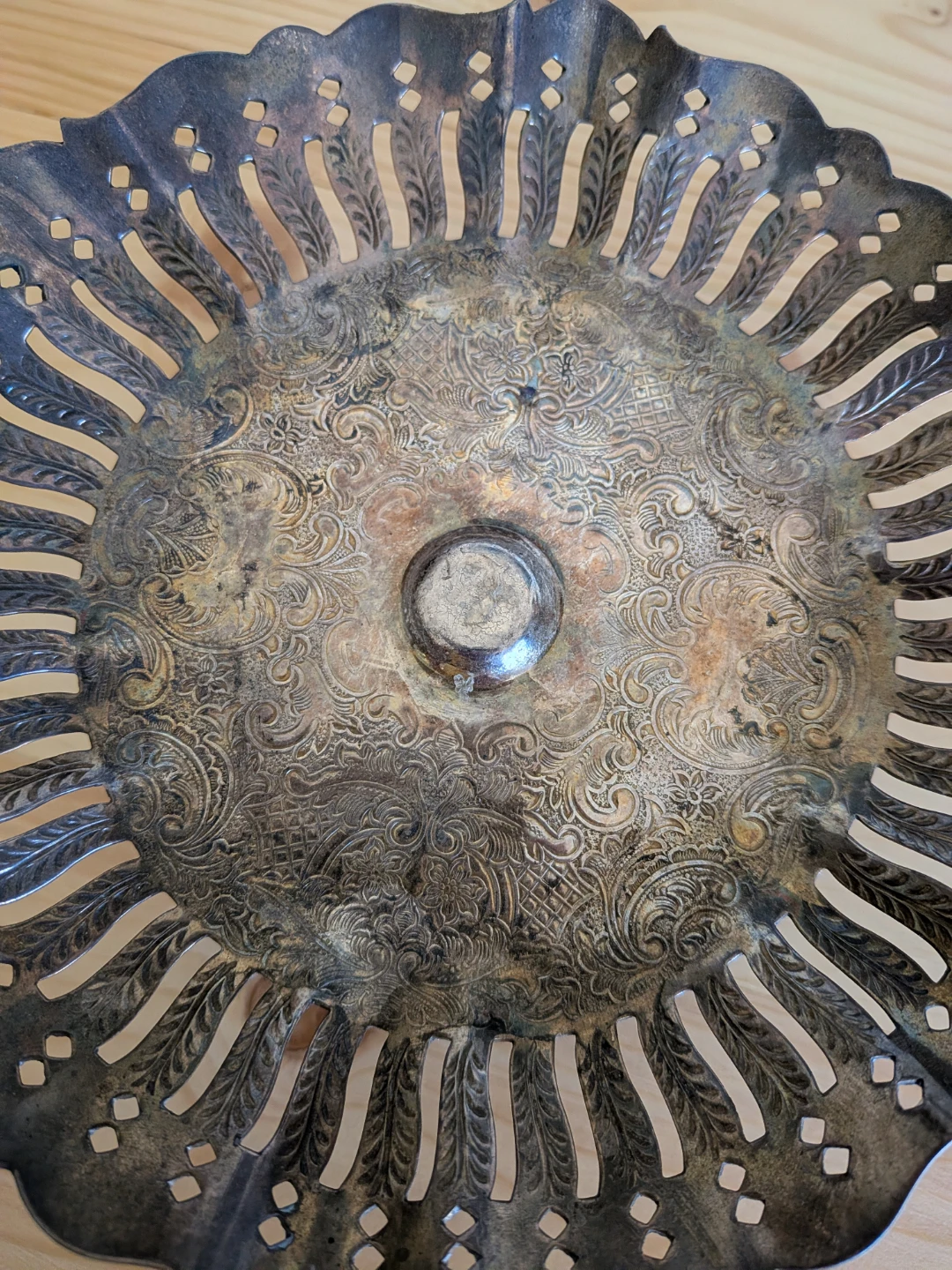 Ornate Silver-Plated Footed dish - photo 3
