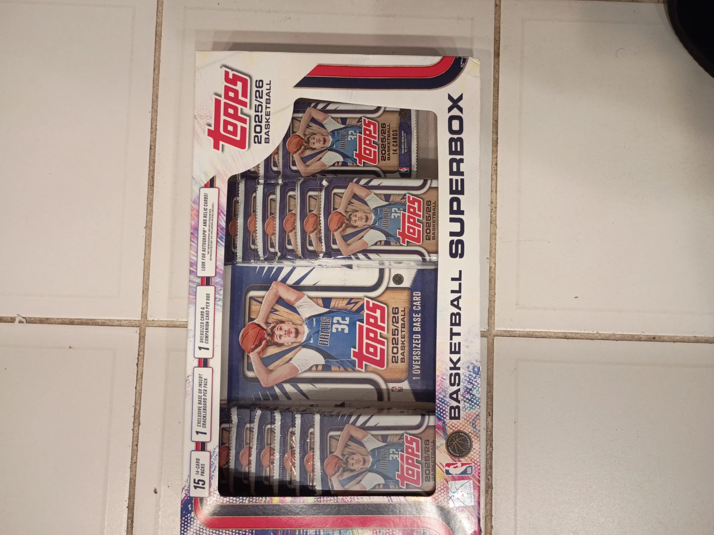 Topps 2025/26 Basketball Super Box