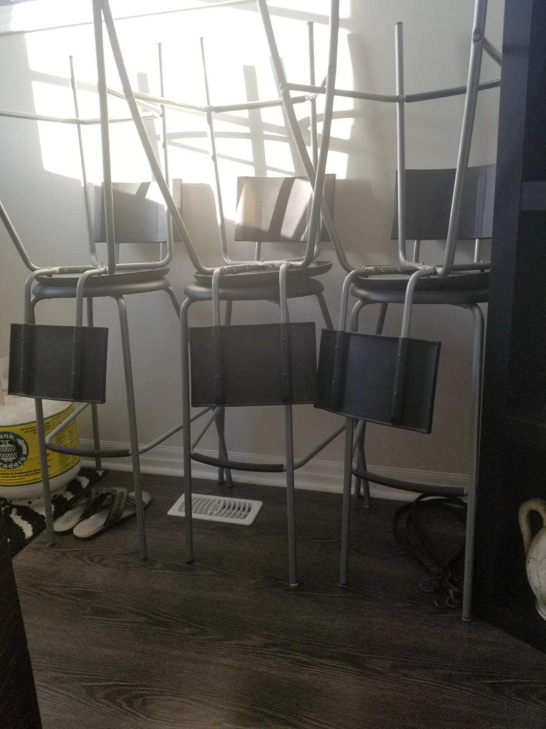 6 barstool chairs