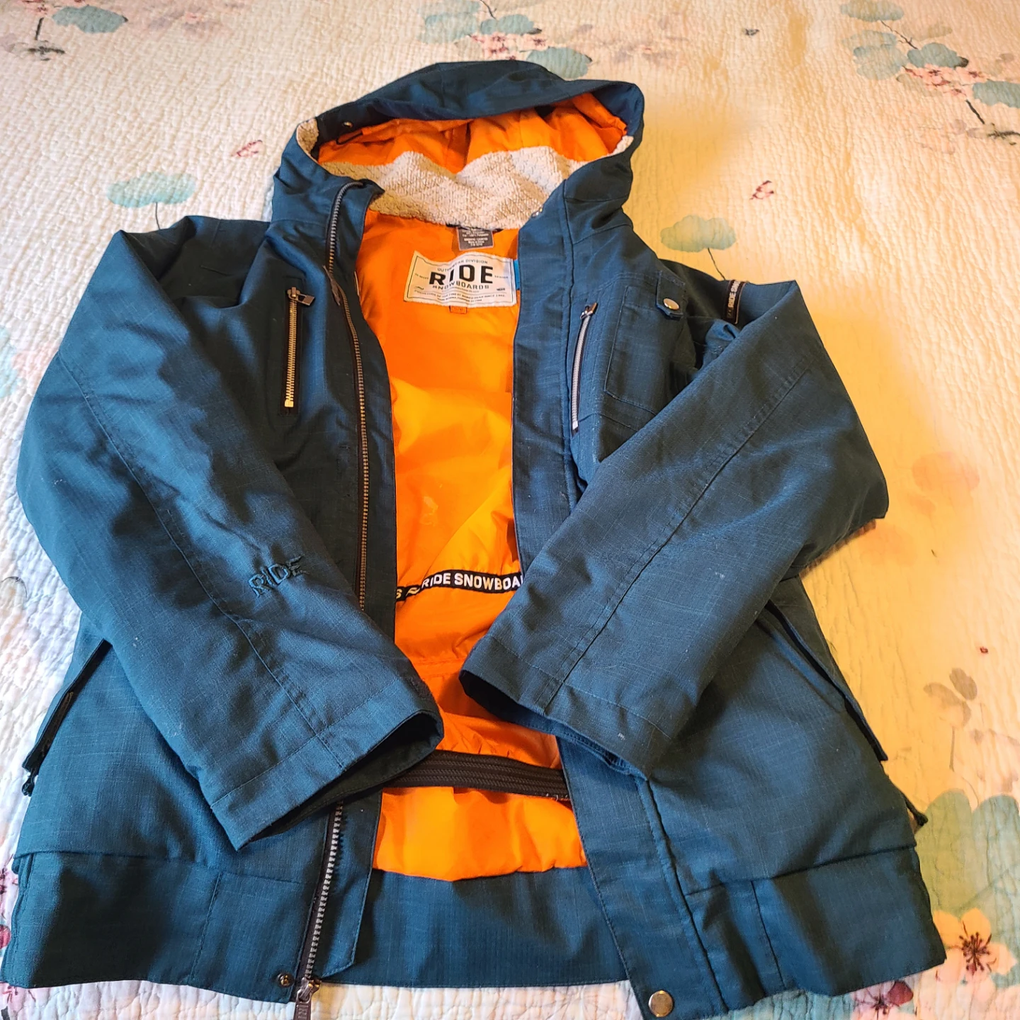Ride Snowboards Outerwear Jacket