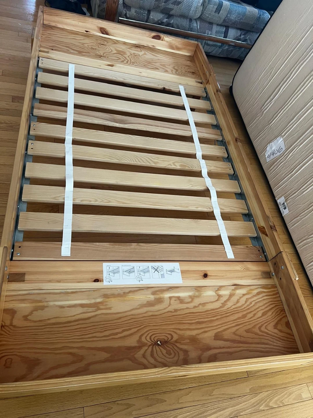 twin bed frame( Ikea)