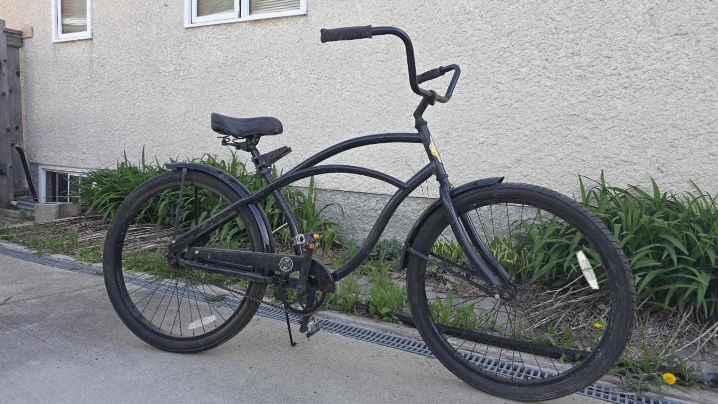 Black Cruiser Bicycle