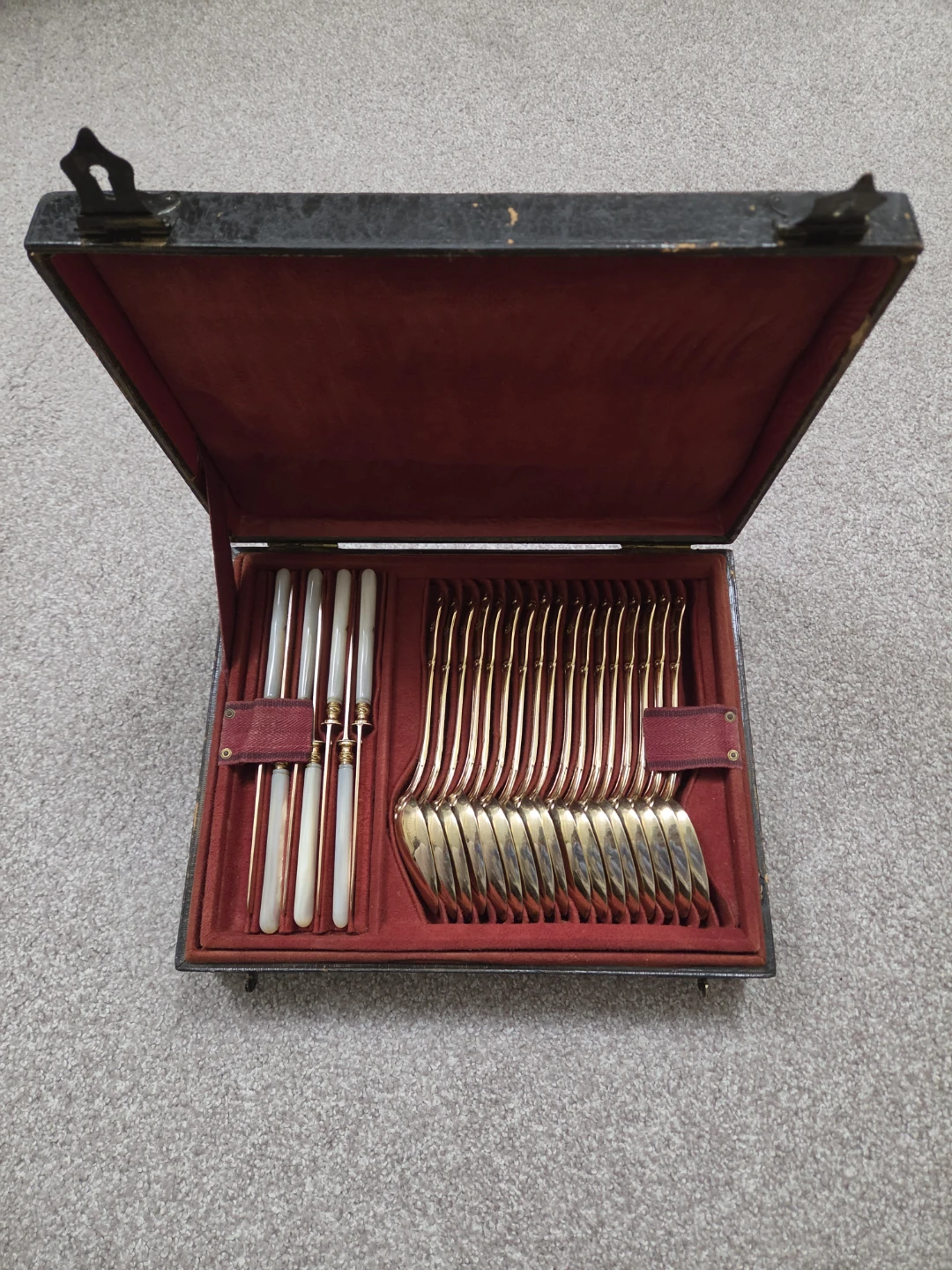 Gold plated Silver Flatware Set with Mother of Pearl Handles - photo 3