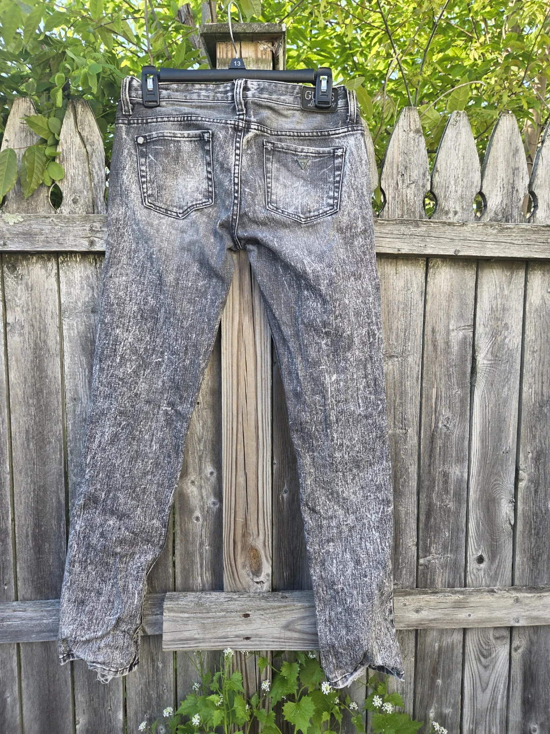 GUESS Jeans Women's Skinny Pants Size 28 - photo 2