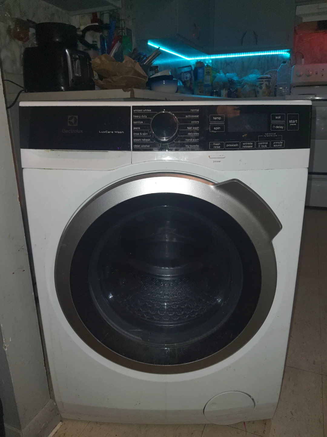 Electrolux LuxCare Wash Front Load Washing Machine - photo 2