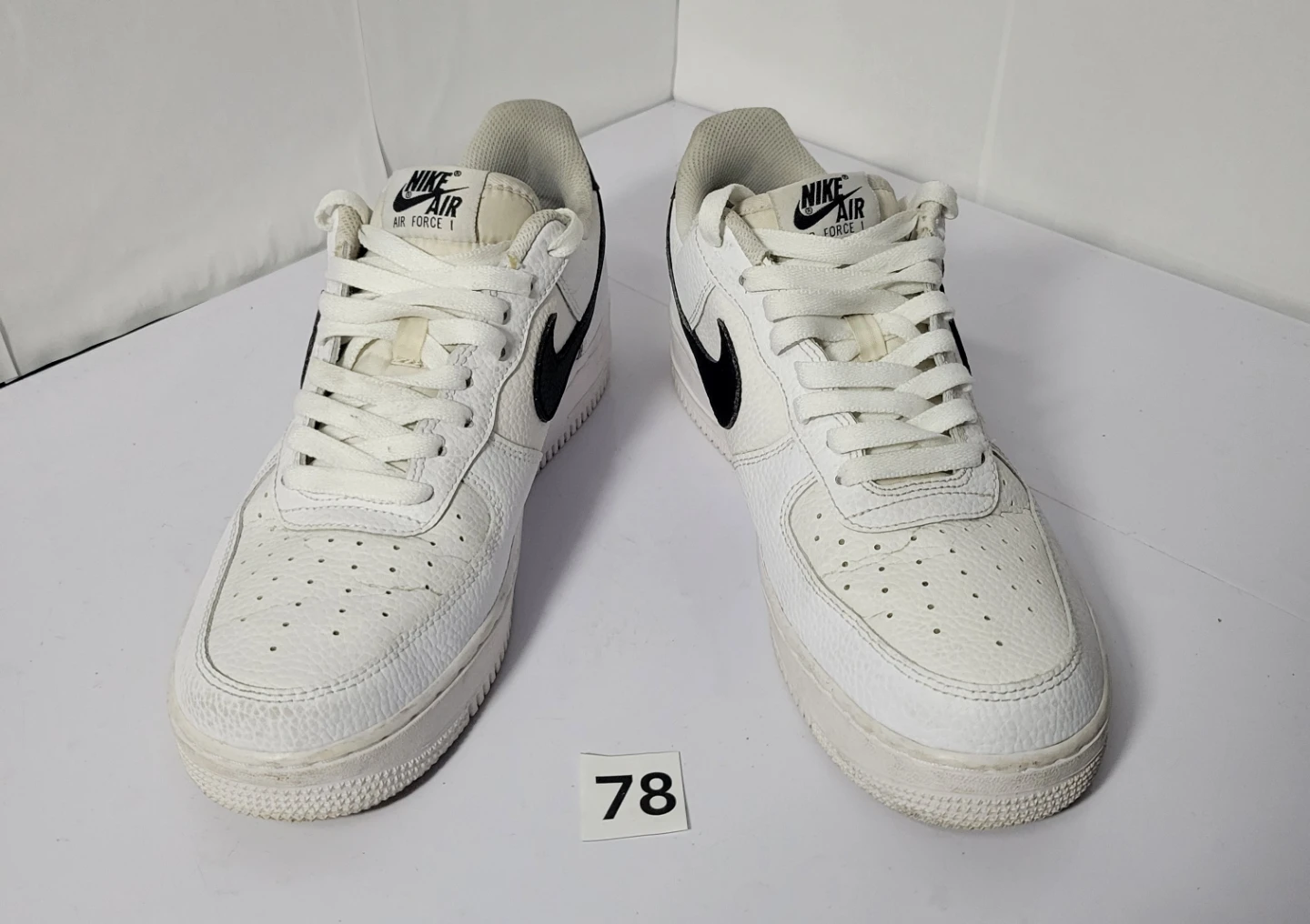 Nike Air Force 1 White Black Sneakers, size 9,5 (78)