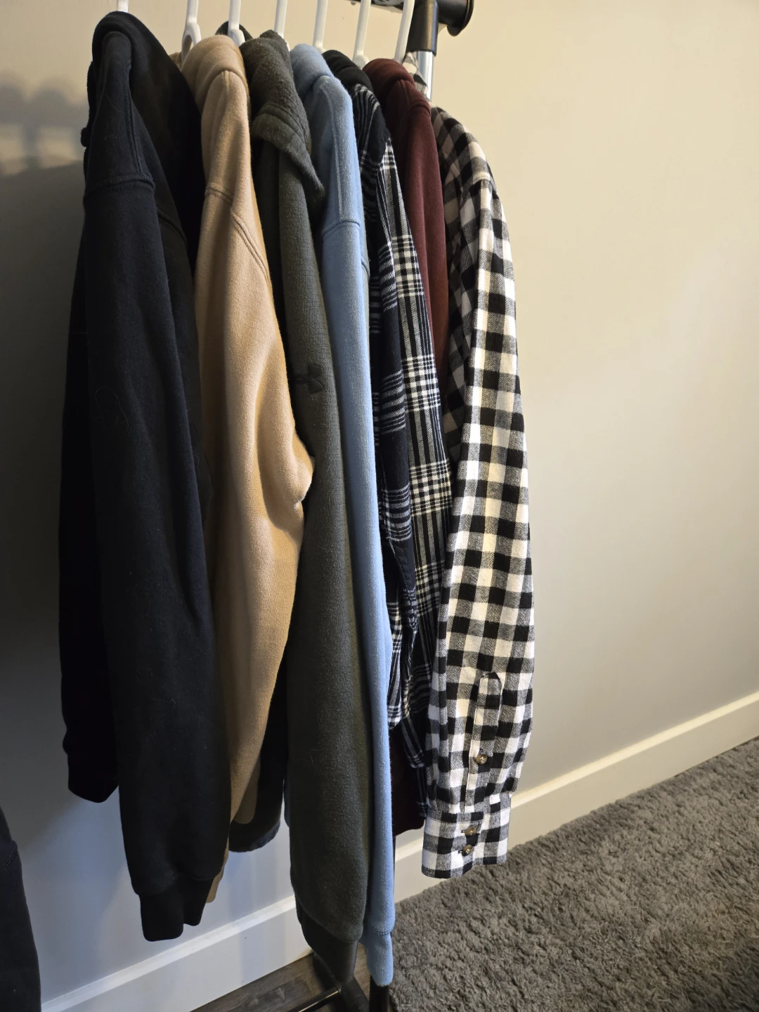 Mens Flannel Shirts & Hoodies