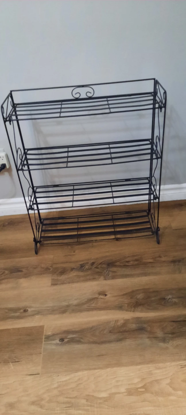Black Metal 3-Tier Wire Shelf Stand