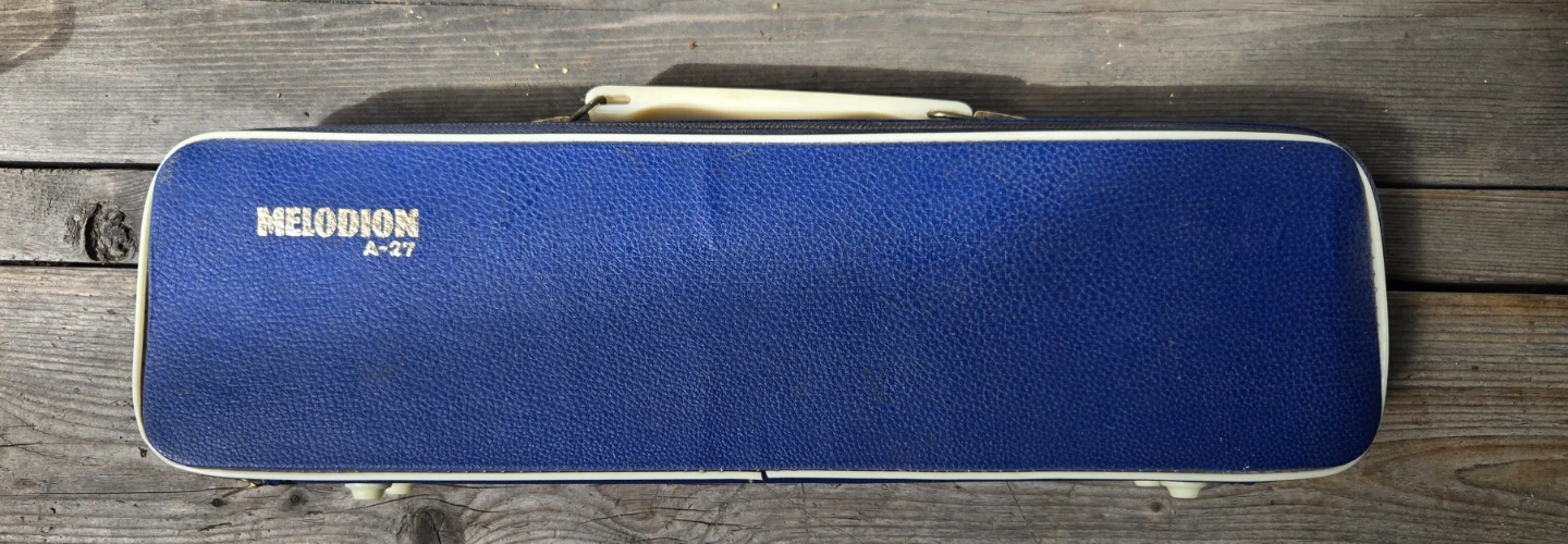 Suzuki Melodion A-27 Keyboard with Case - photo 3