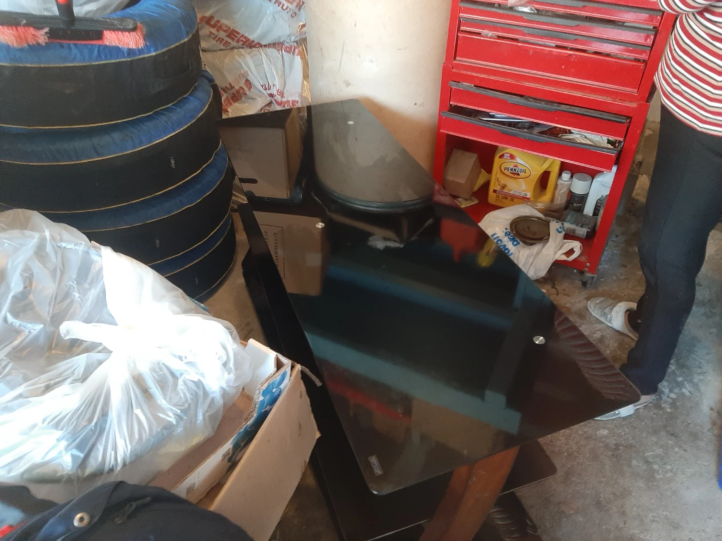 Black Glass TV Stand - photo 4
