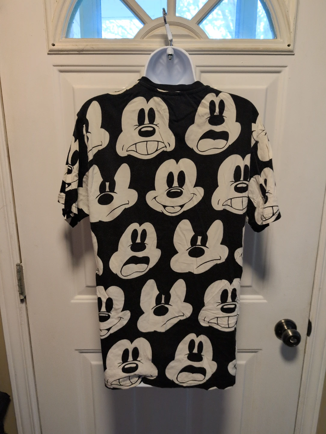 Disney Mickey Mouse Graphic T-Shirt Size S - photo 3