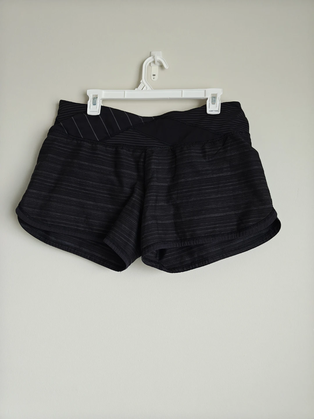 Lululemon Running Shorts - photo 3