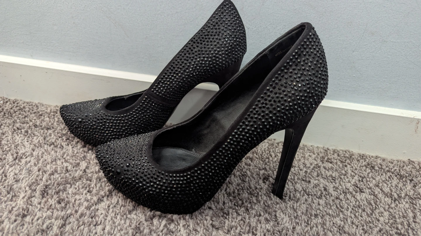 Black heels - photo 3