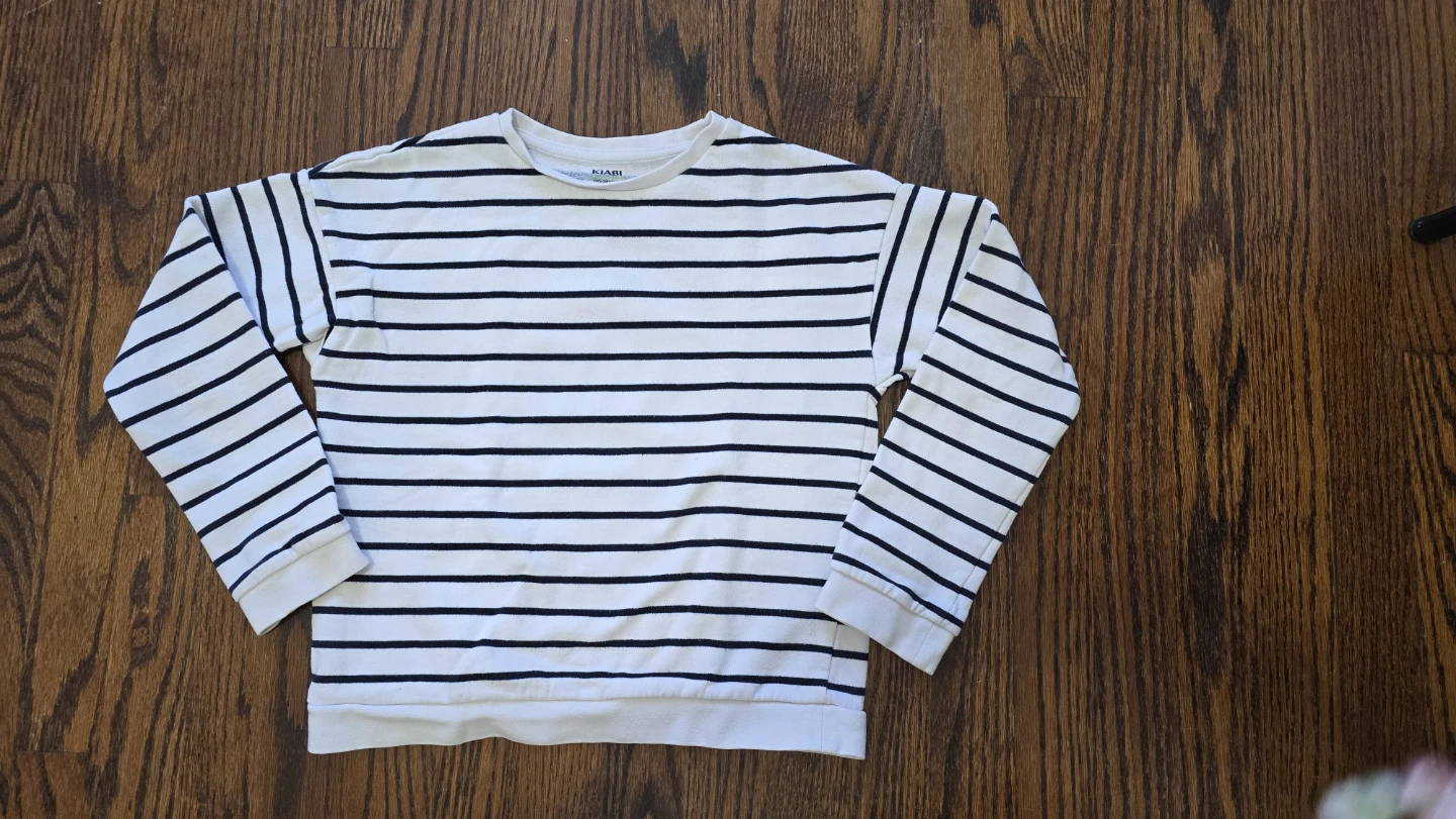 Girls' Sweaters Bundle of 5 Size 10Y - photo 2