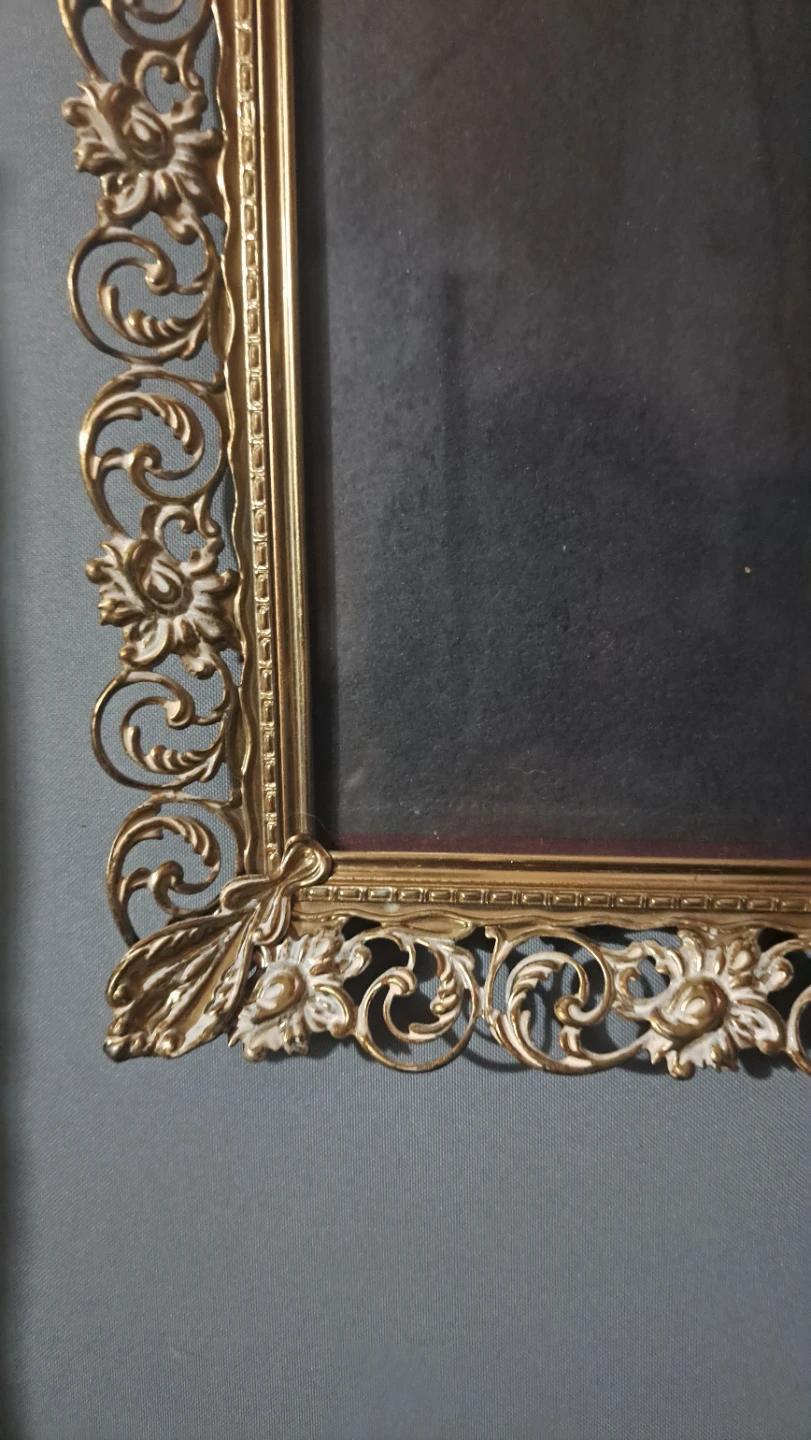 Ornate Gold Tone Metal Photo Frame - photo 2