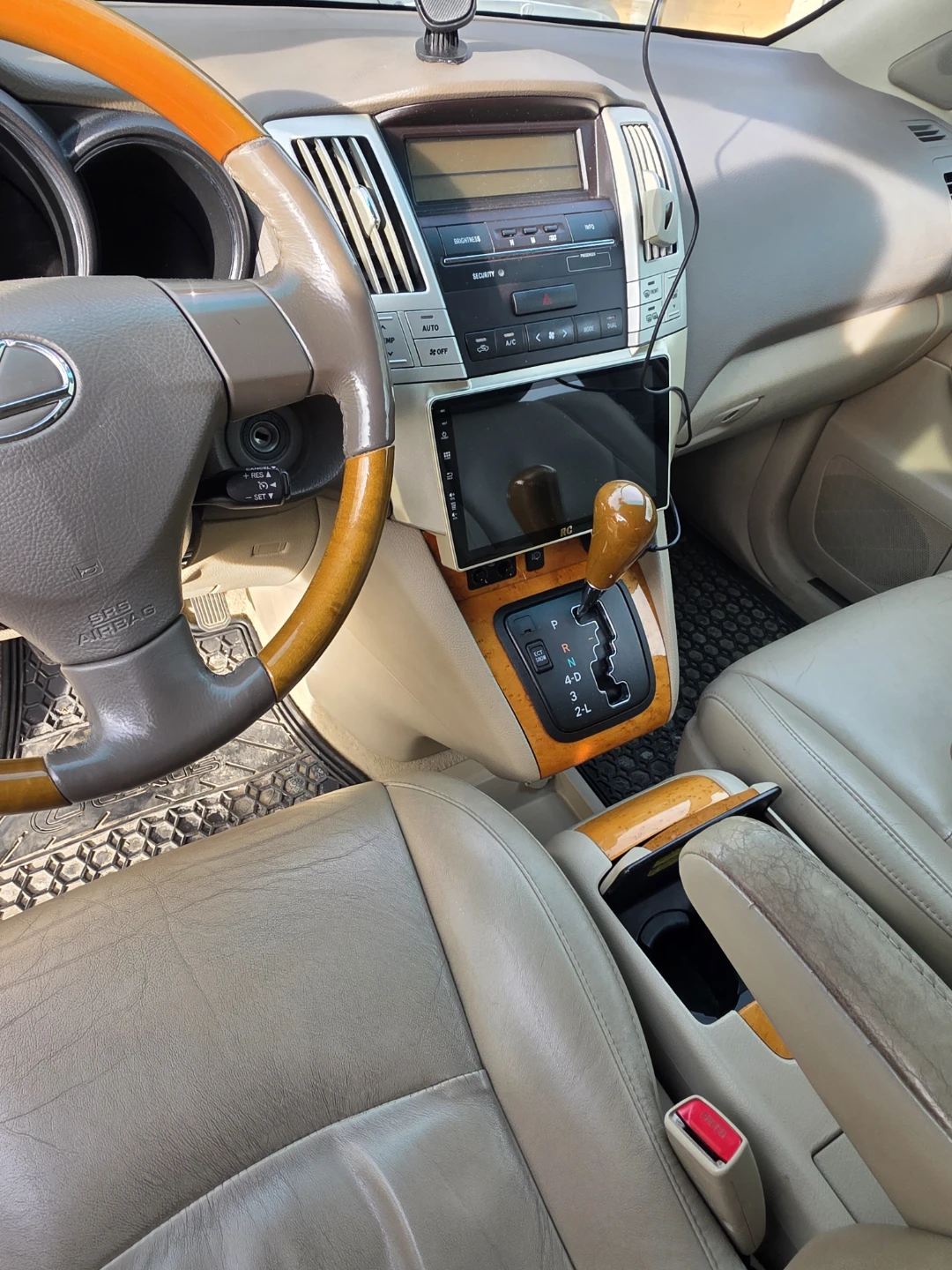 Lexus RX 350 SUV - photo 3