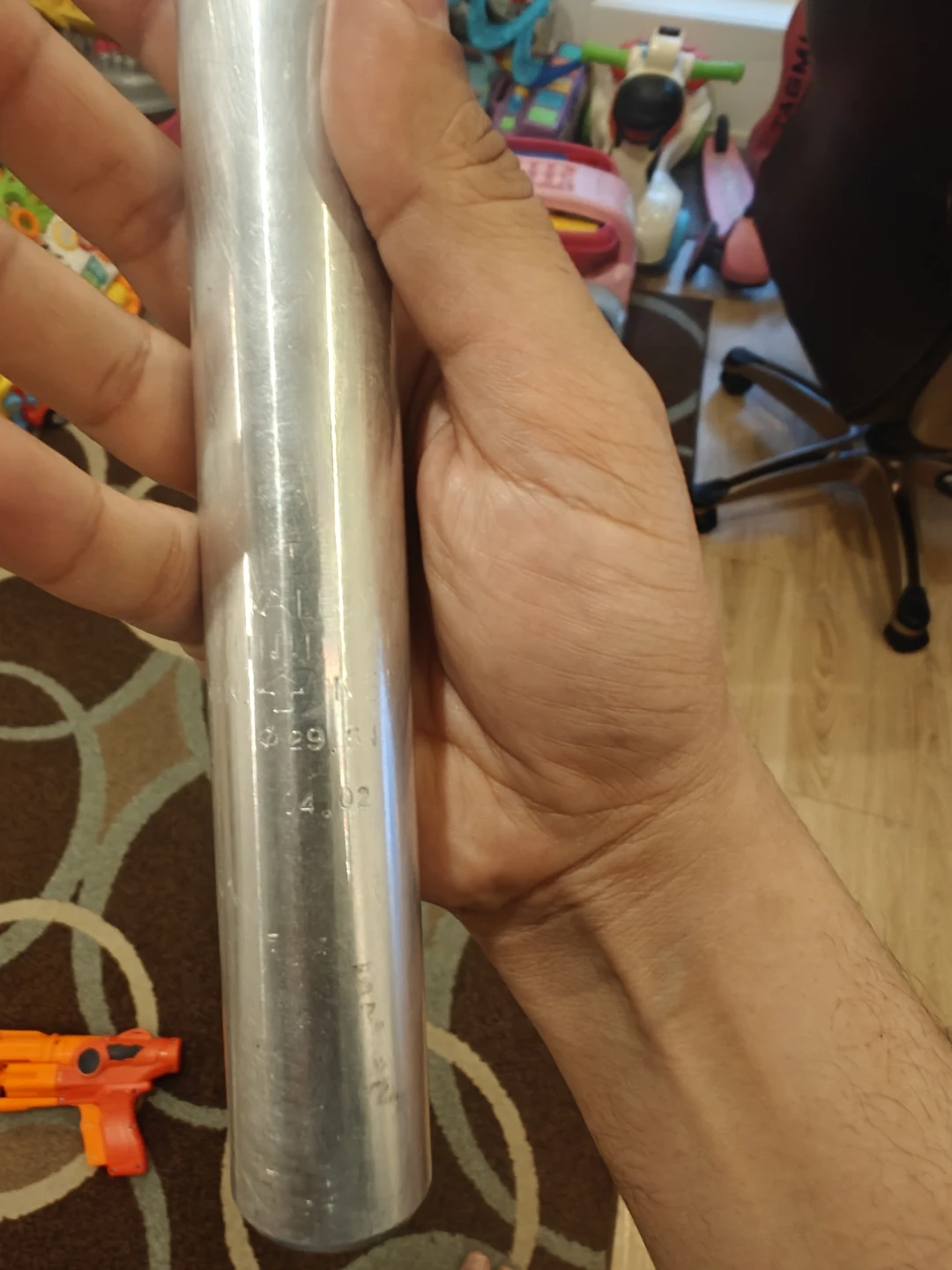 Bicycle seat hydraulic post - photo 2
