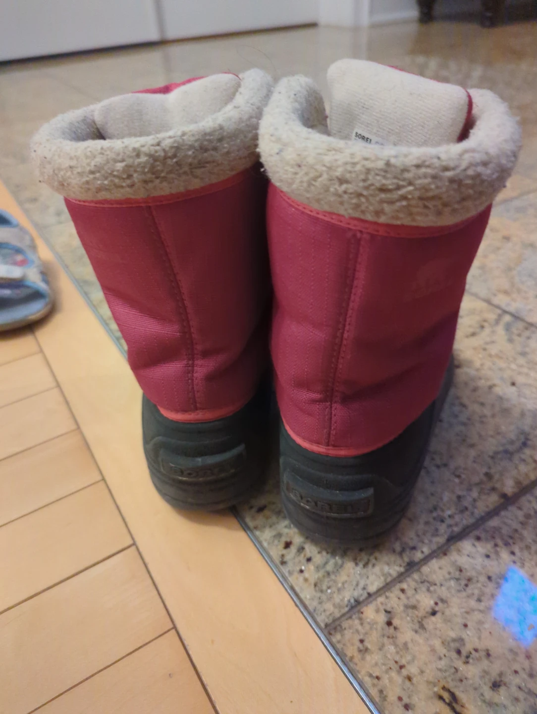Sorel Youth Pink Winter Boots - Size 3 - photo 2
