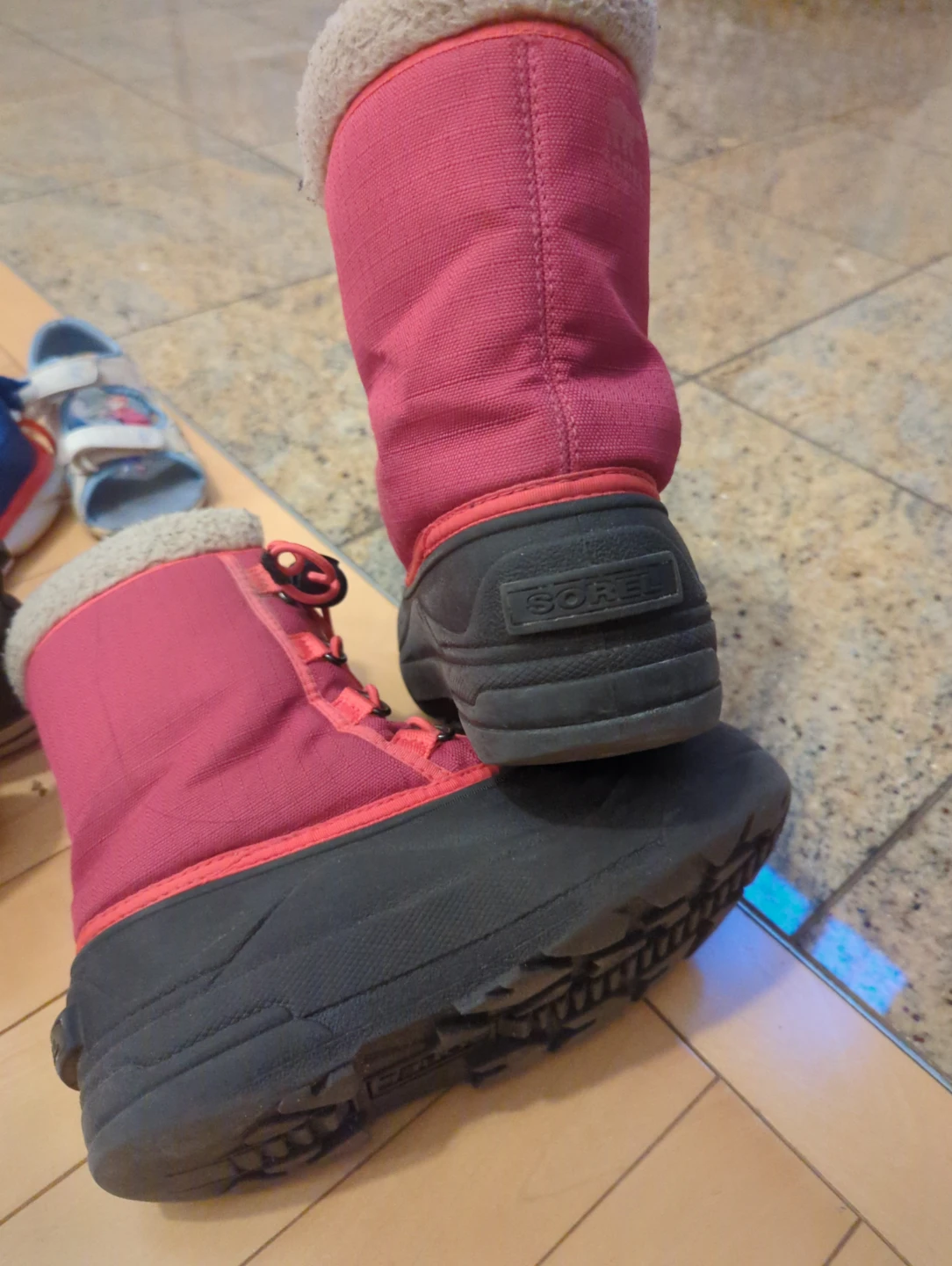 Sorel Youth Pink Winter Boots - Size 3 - photo 3