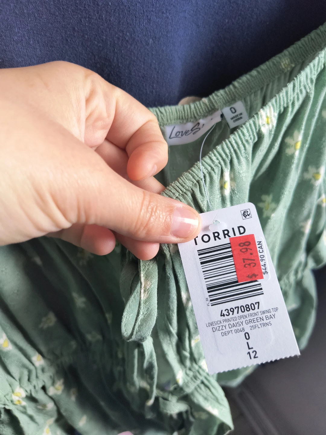 Torrid Green Daisy Print Puff Sleeve Peasant Top Size L - photo 2