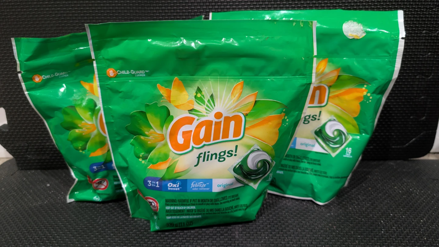 Gain Flings! Original Laundry Detergent Pods (16 Count x3) - photo 2
