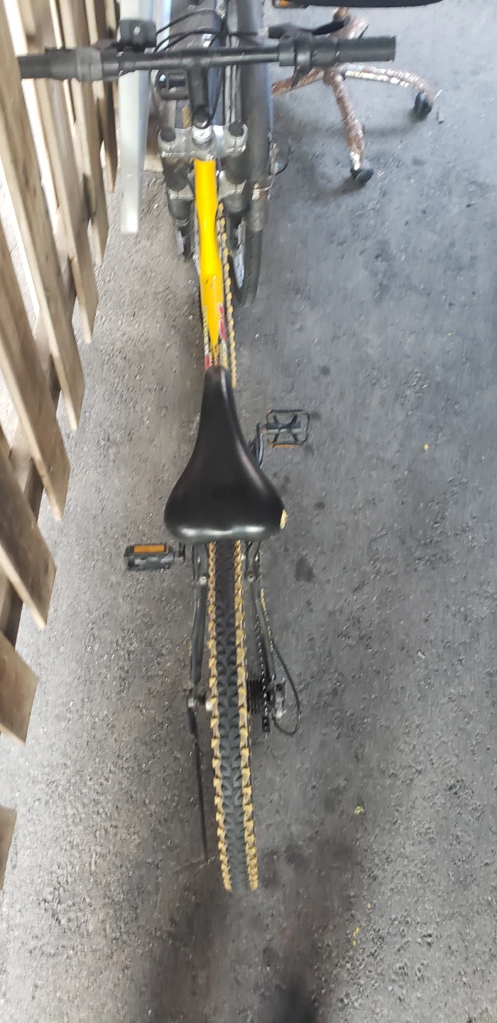 Yellow Super 24" 21-Speed Bicycle - photo 2