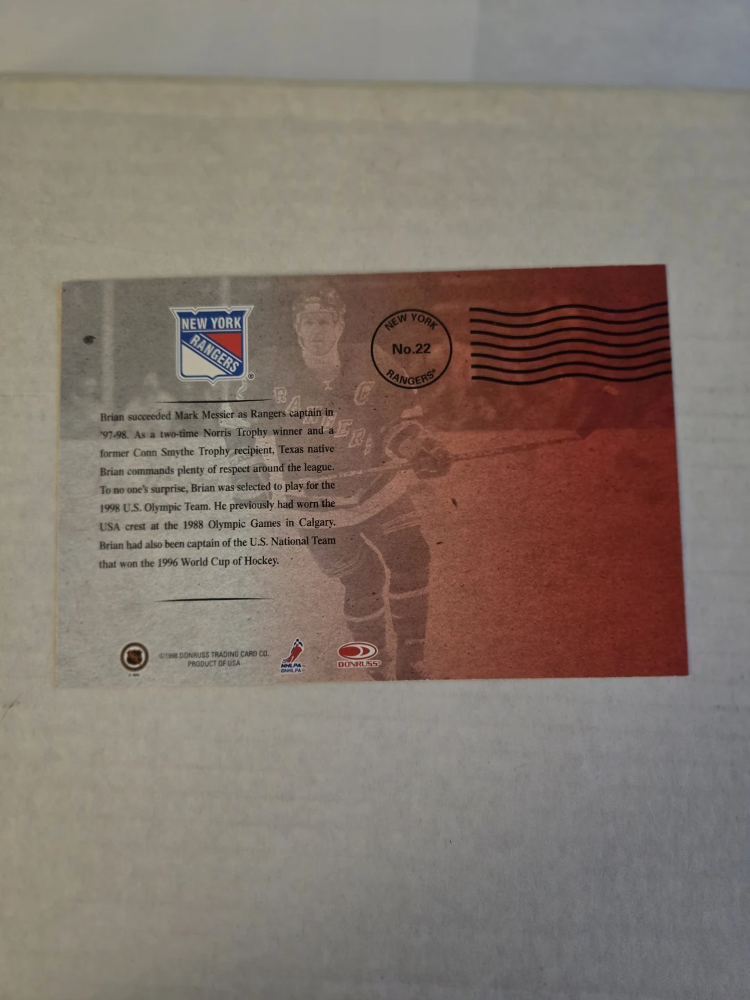 1998 Donruss Brian Leetch New York Rangers Hockey Card - photo 2