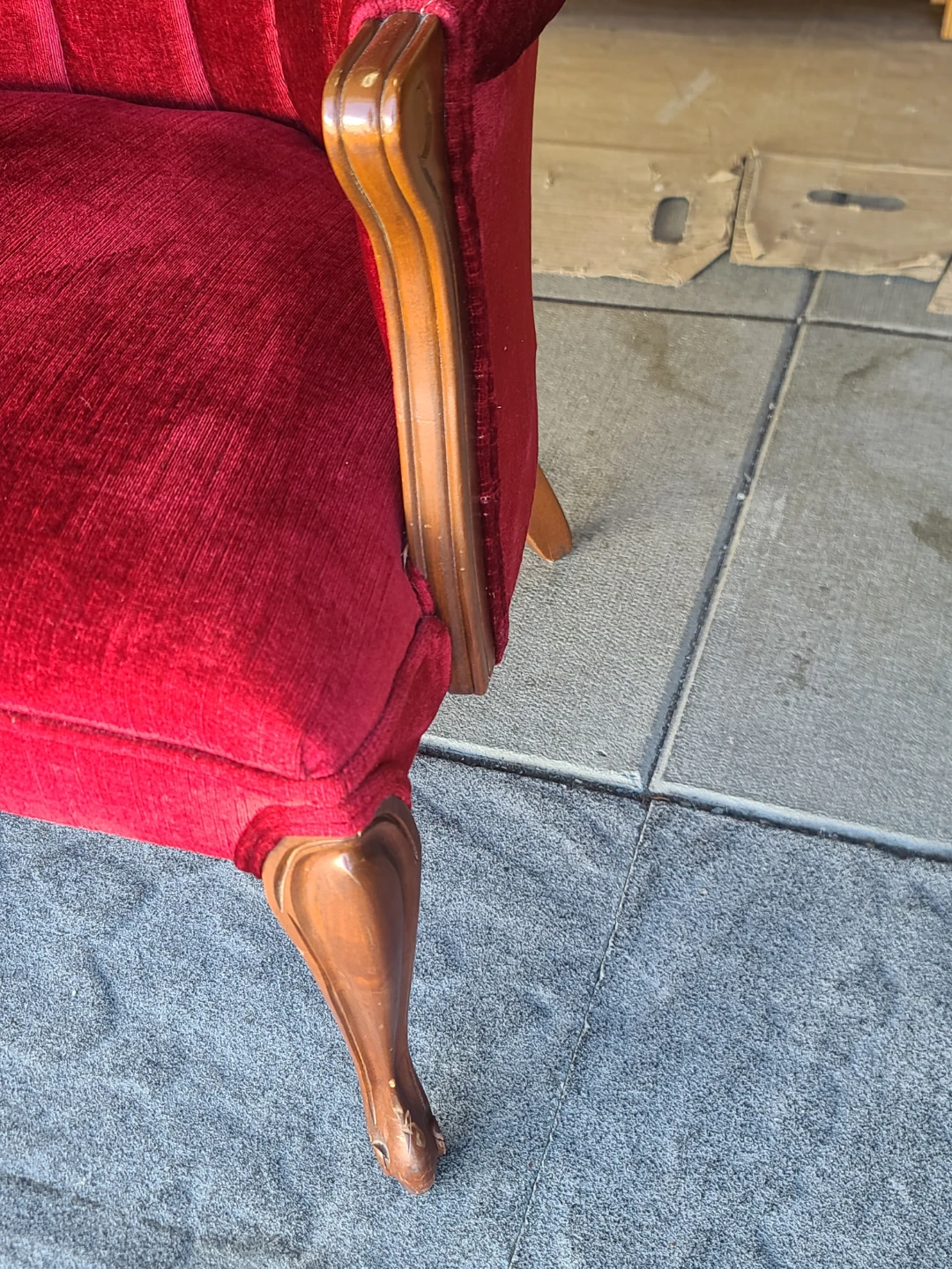 Vintage Red Velvet Tufted Wingback Loveseat / Settee - photo 5