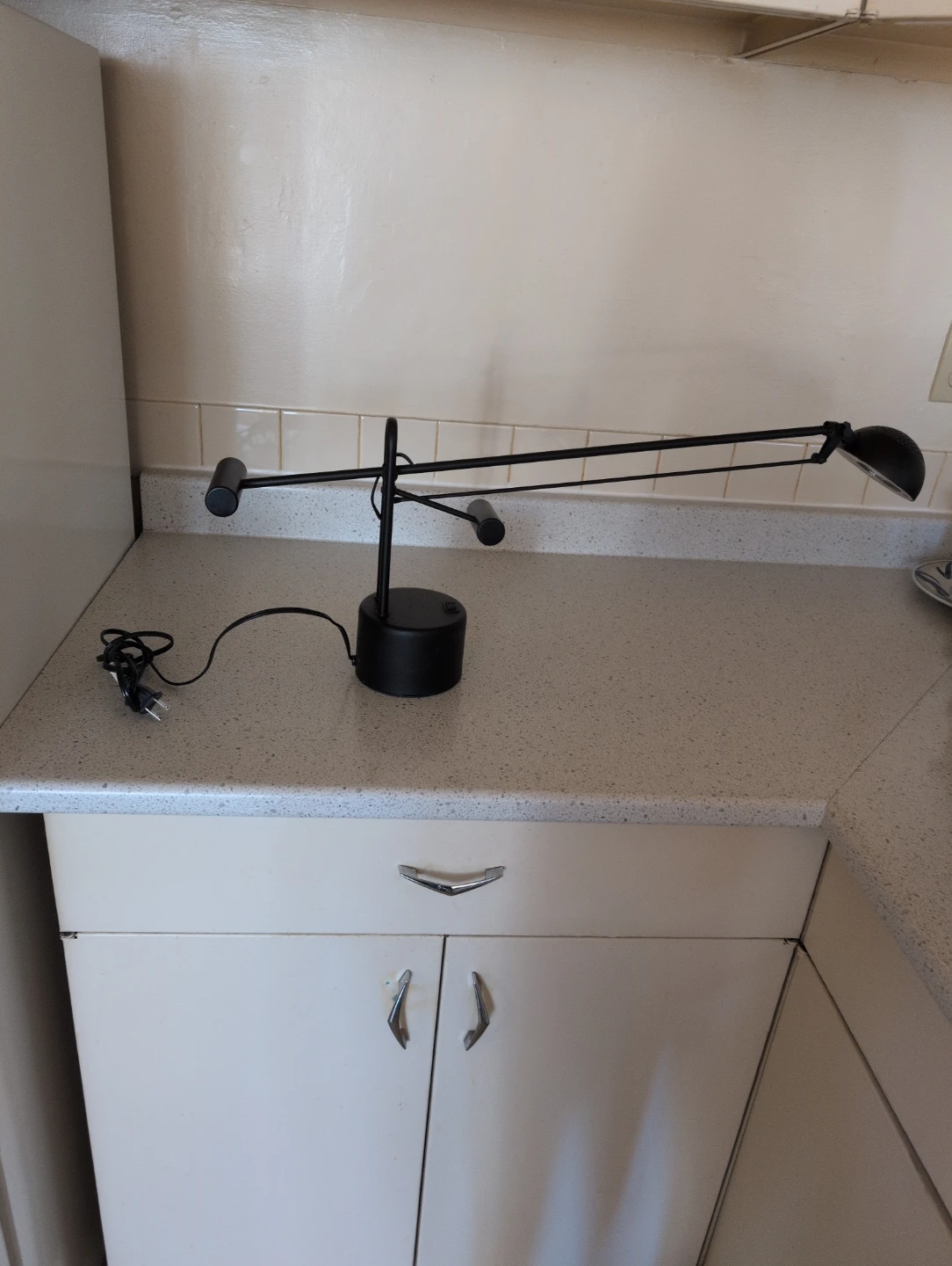 Black Adjustable Task Lamp - photo 2