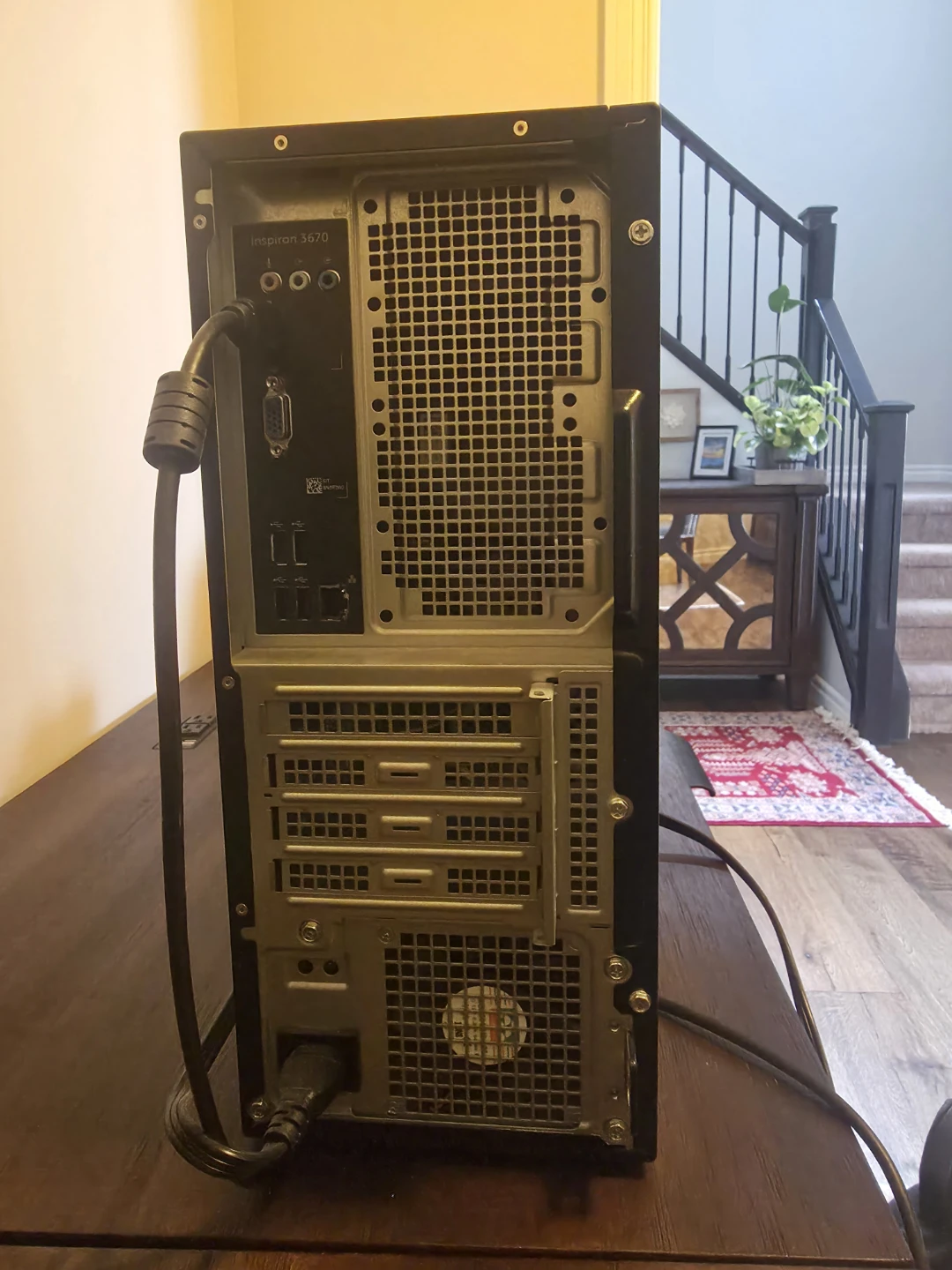Dell Inspiron 3670 Desktop (Refurbished) - photo 3