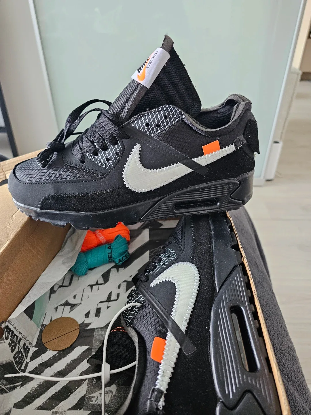 Nike Air Max 90 Off-White Sneakers