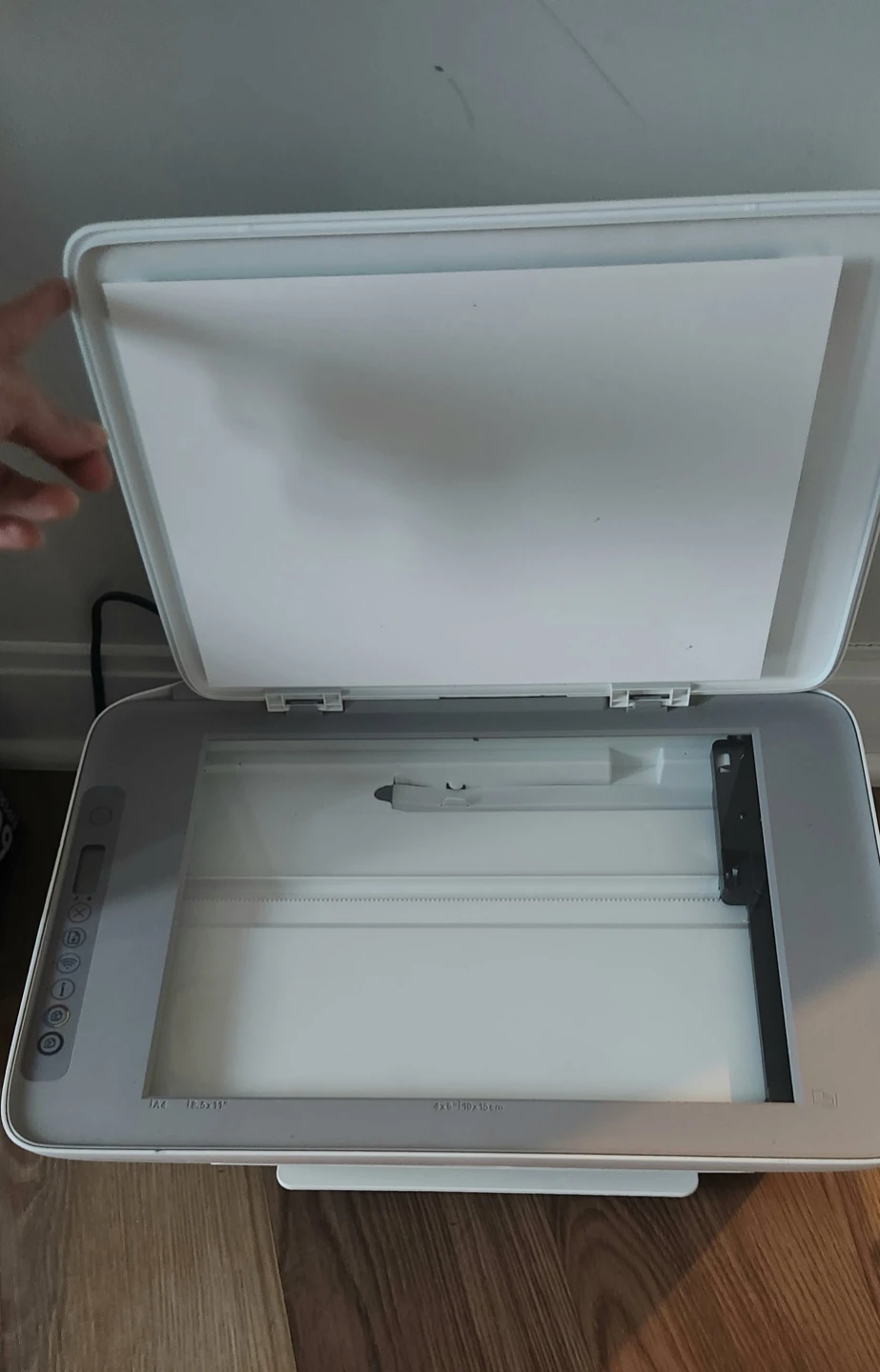 HP DeskJet 2700 All-in-One Printer - photo 2