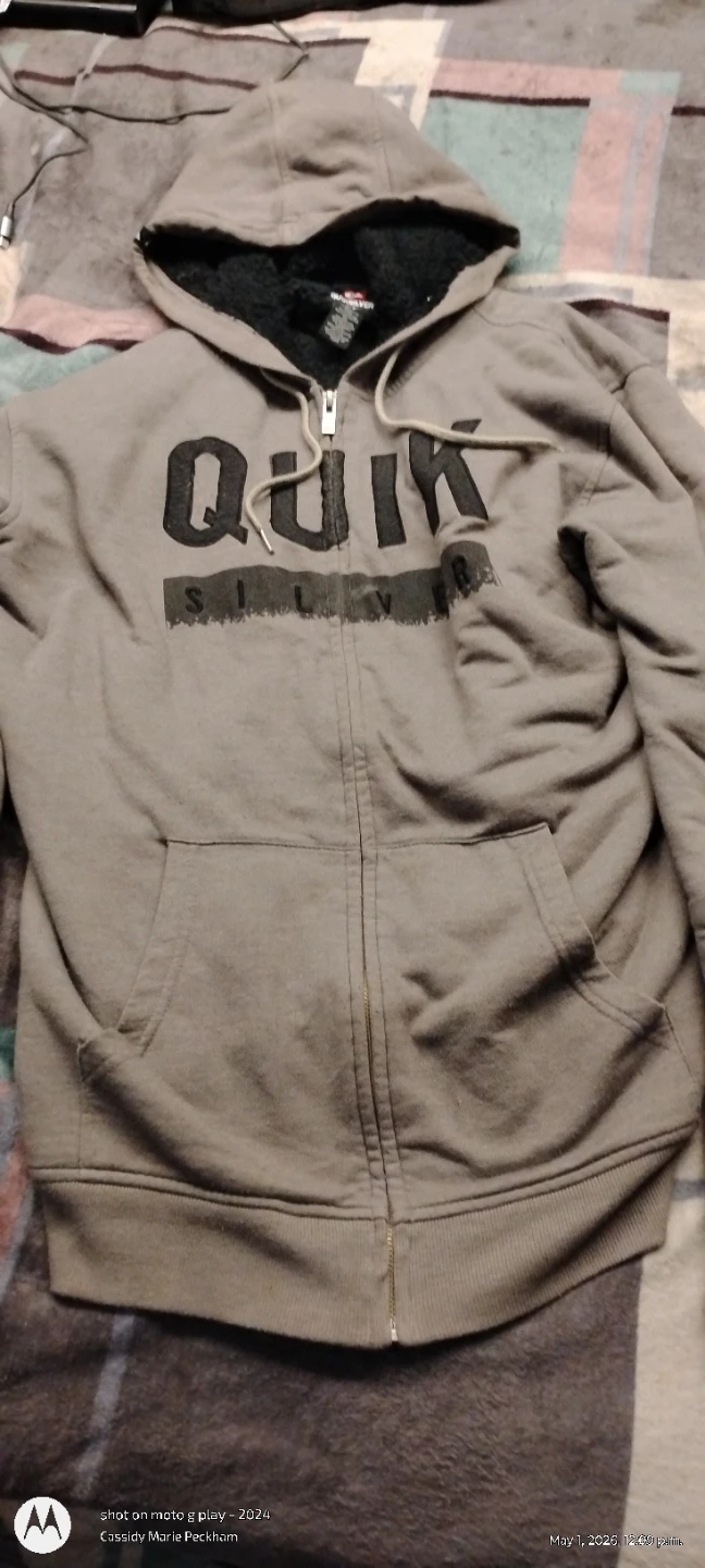 Quiksilver Sherpa Lined Hoodie - Size L
