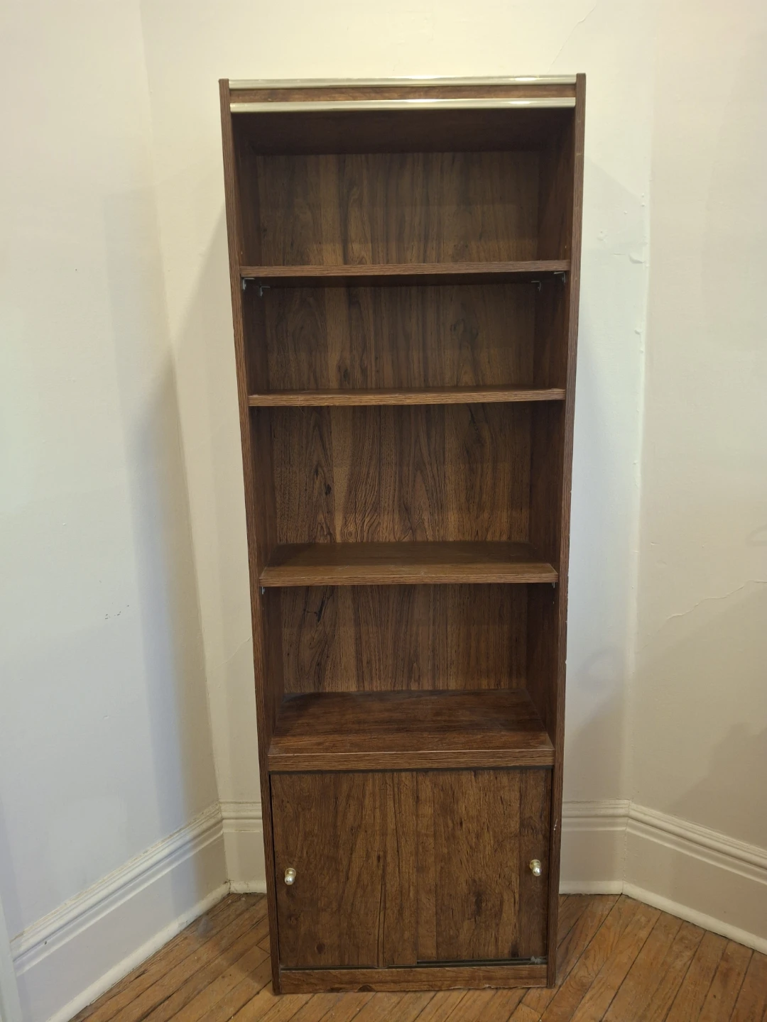 Bookshelf